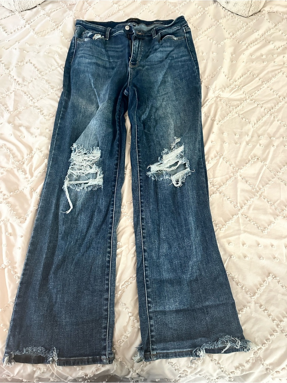 Judy Blue Distressed Dark Blue Straight Leg Jeans